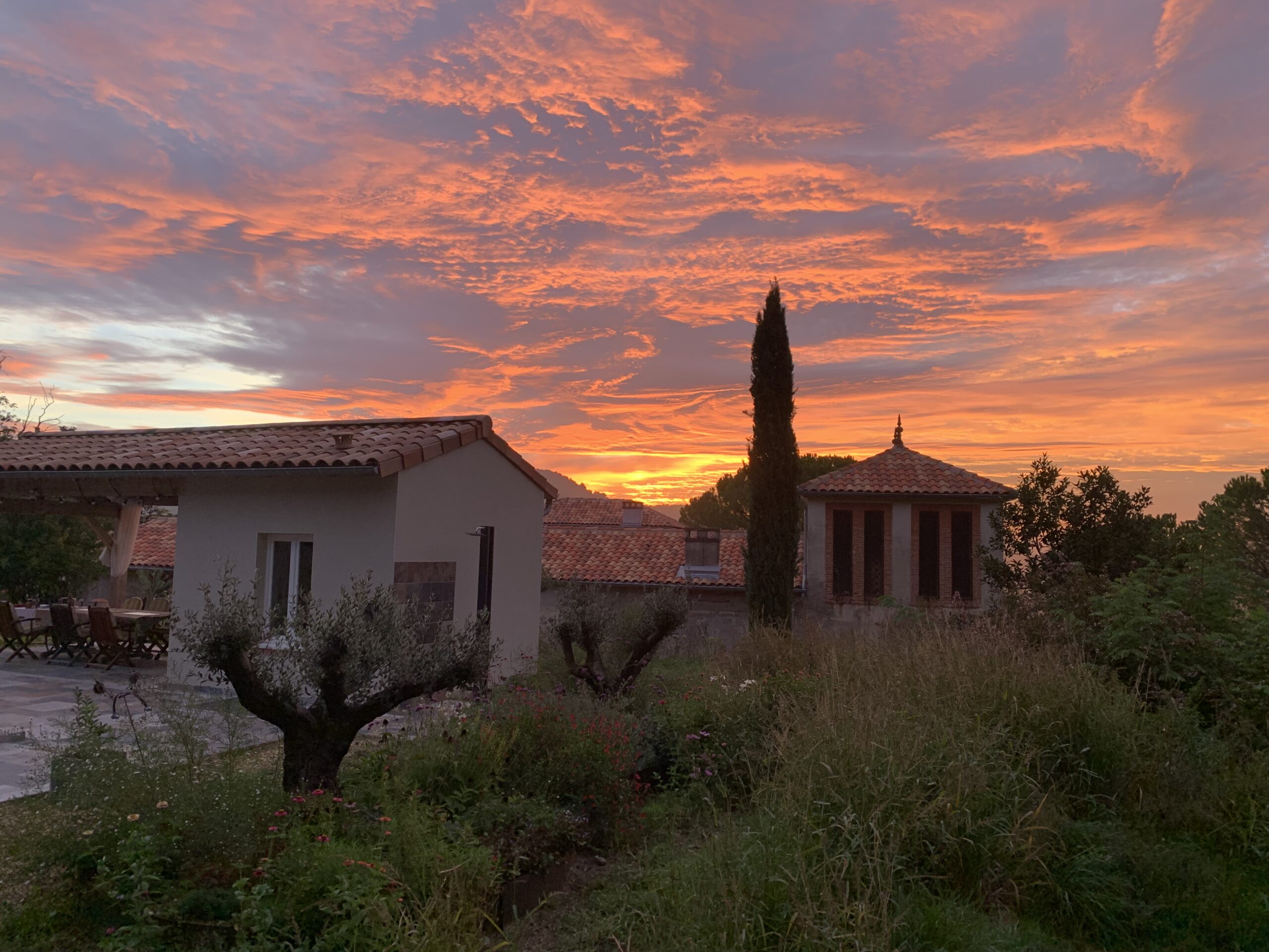 Coucher de soleil sur la placette